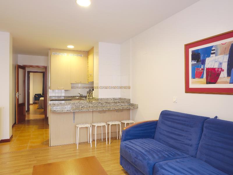 Apartamentos Urban Blue, Blue Hotels 기욘 외부 사진