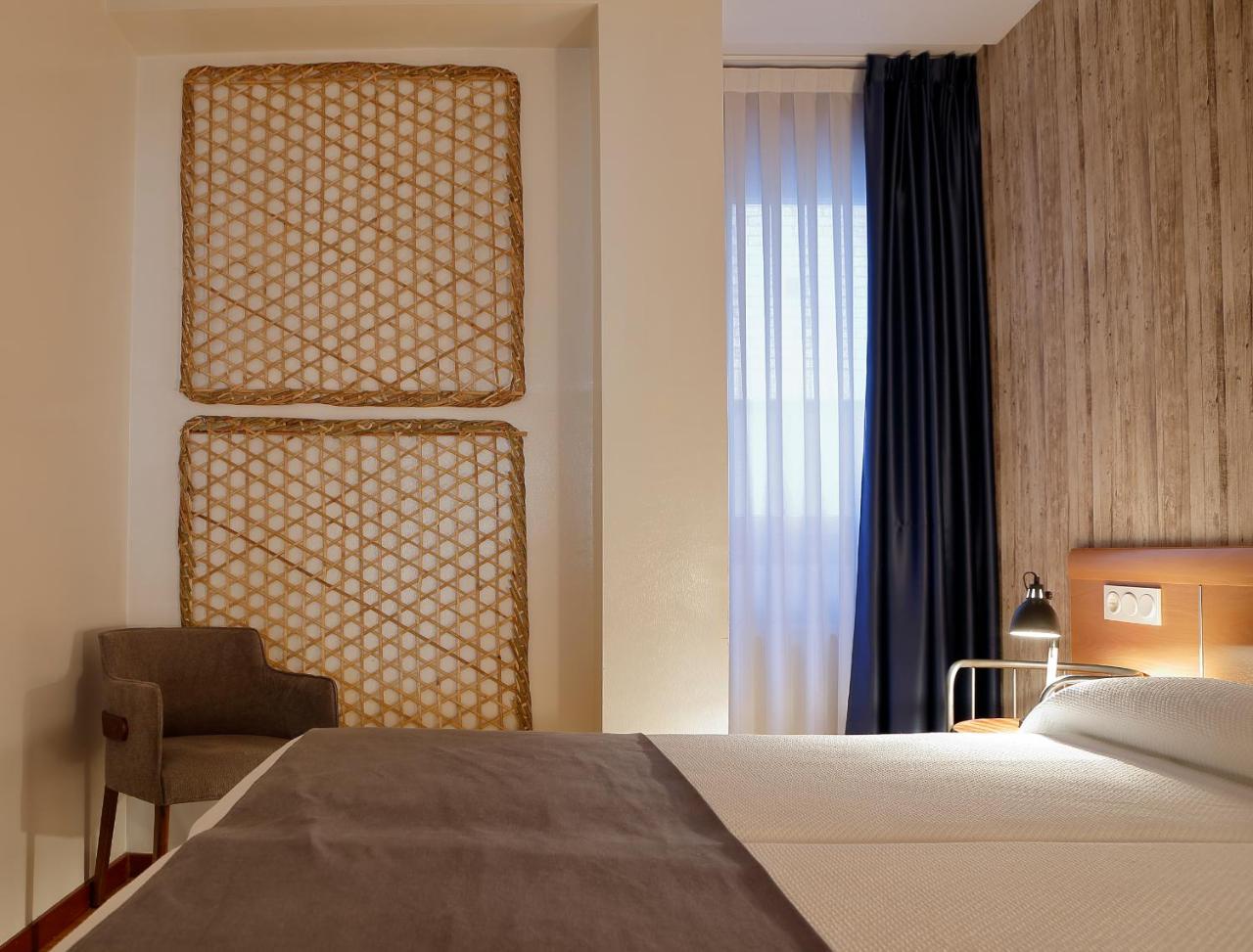 Apartamentos Urban Blue, Blue Hotels 기욘 외부 사진