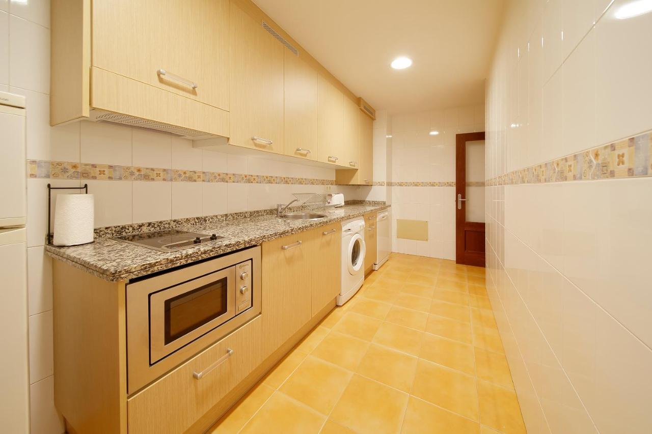 Apartamentos Urban Blue, Blue Hotels 기욘 외부 사진